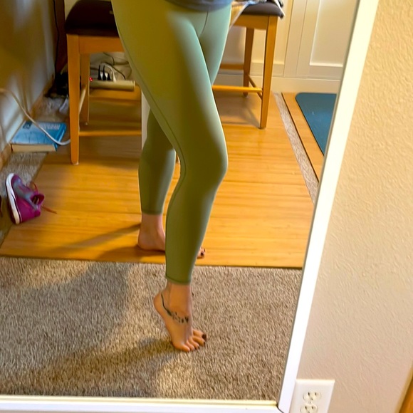Fabletics Pants - EUC Fabletics power hold workout pants